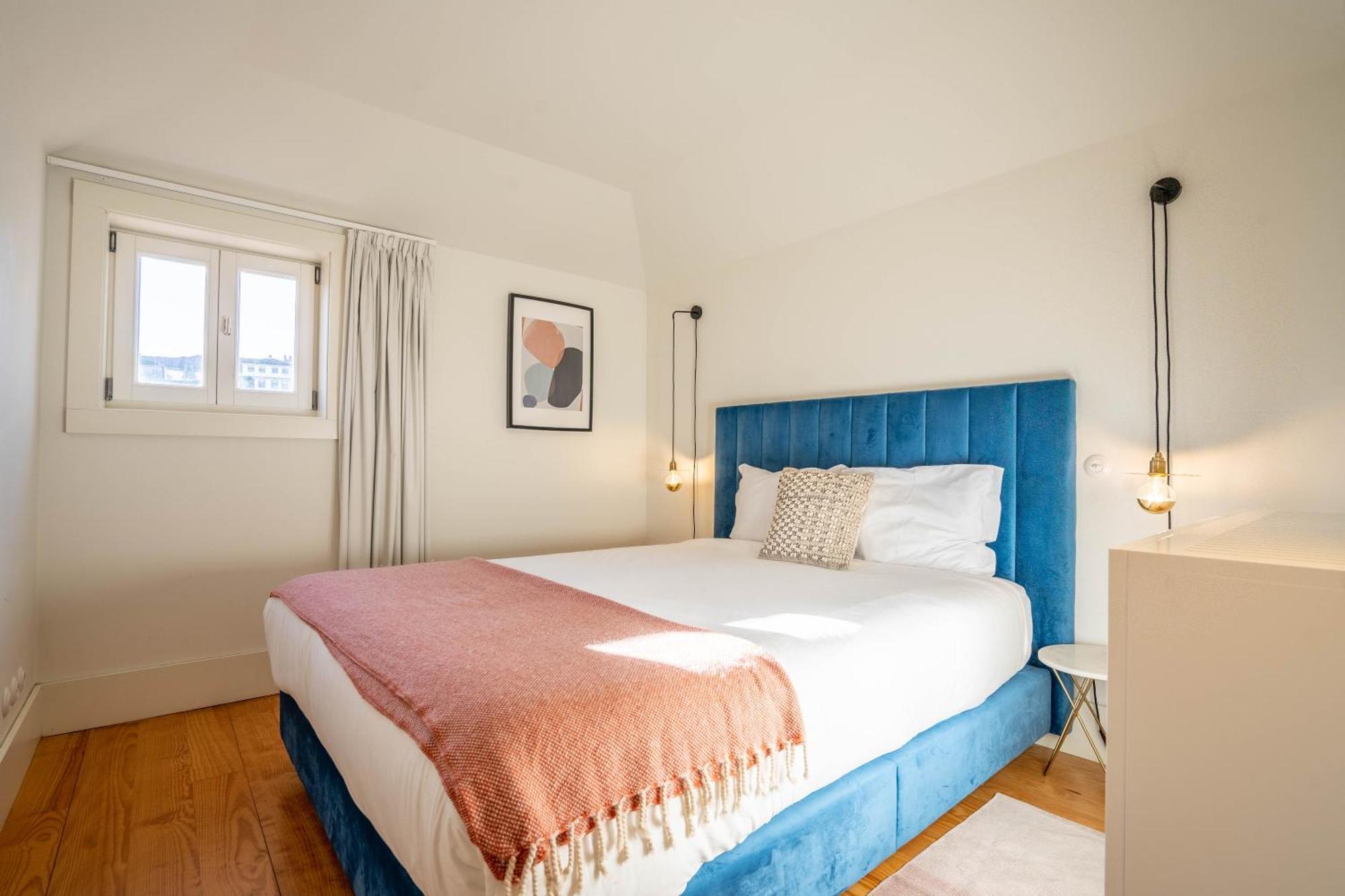 Historical Downtown Retreat Duplex By Lovelystay Apartment