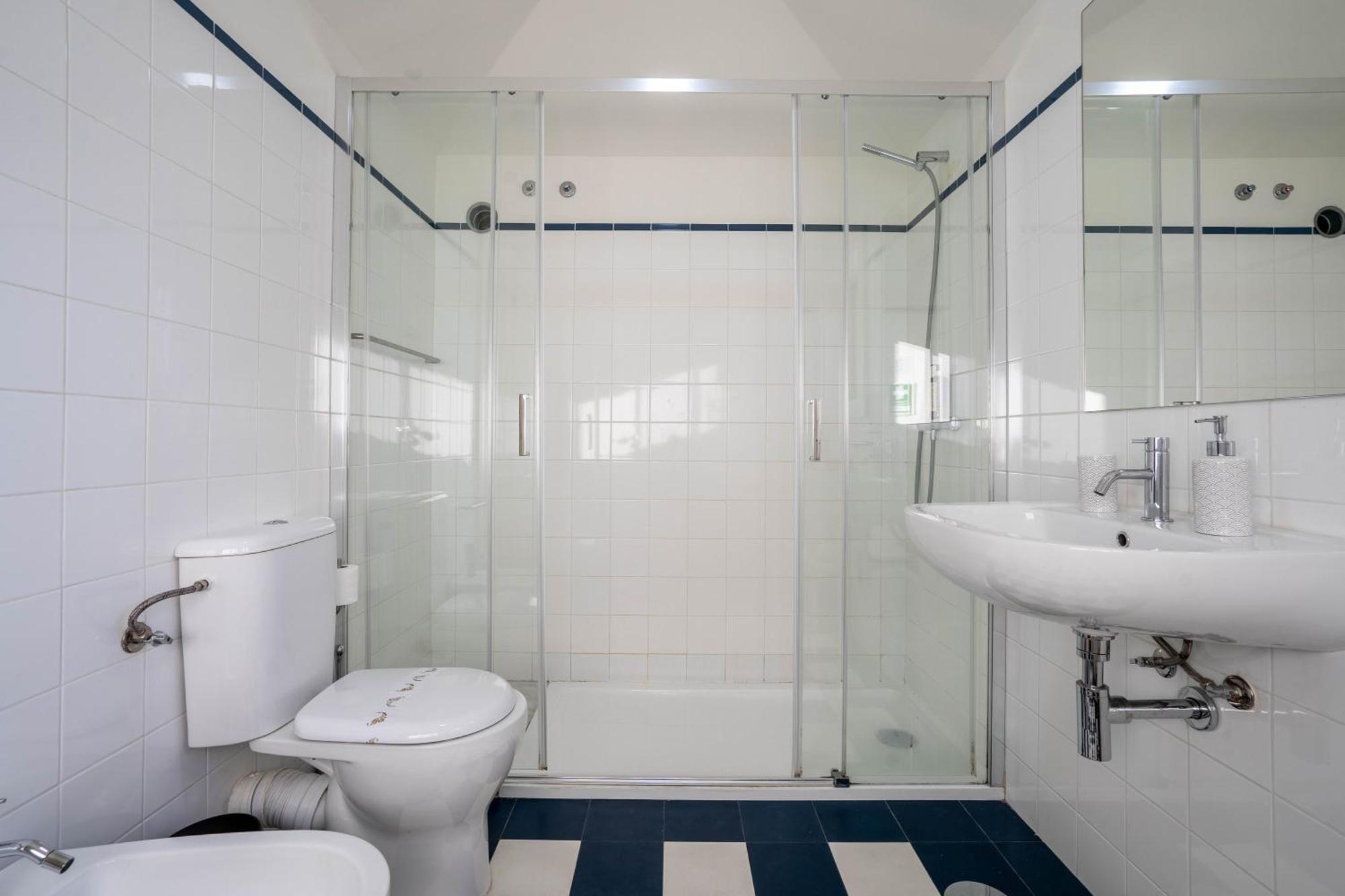 Historical Downtown Retreat Duplex By Lovelystay Apartament